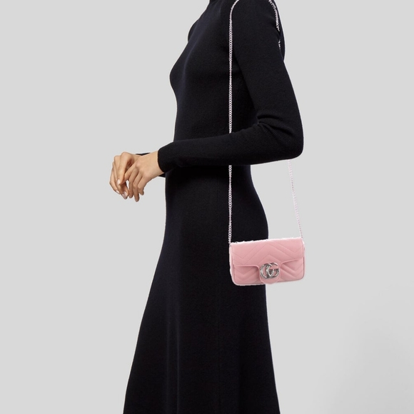 Gucci GG Marmont Flap Closure Matelasse Crossbody super Mini  Pink Leather - Picture 2 of 8